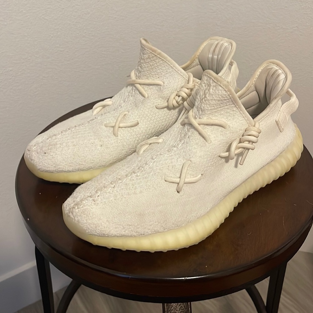 Yeezy 350 V2 Triple White